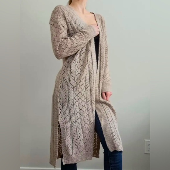 New Open Front Solid Crochet Hollow Cardigan Knit Long Sleeve Split Neutral NWT - Picture 10 of 16